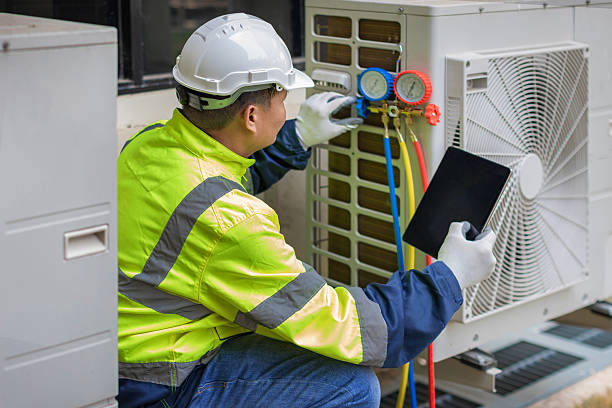 Professional Emergency Hvac technician working in Fountainville, PA